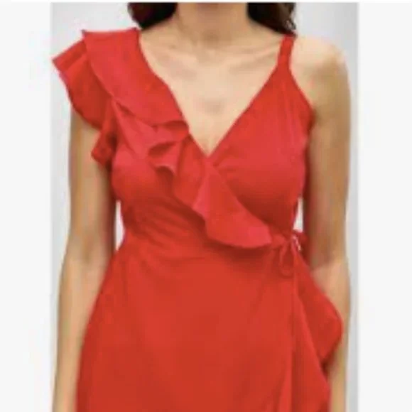 Red Ruffle Wrap Dress (XS) - Picture 5 of 10